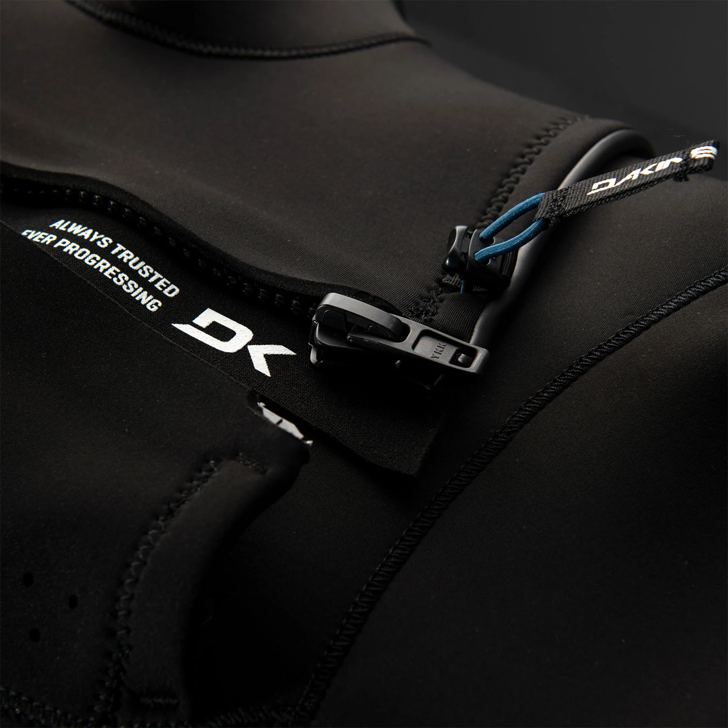 Dakine Mission 3/2mm Chest-Zip Fullsuit Wetsuit - Black 5 Dakine Mission 3/2mm Chest-Zip Fullsuit Wetsuit - Black - Image 5